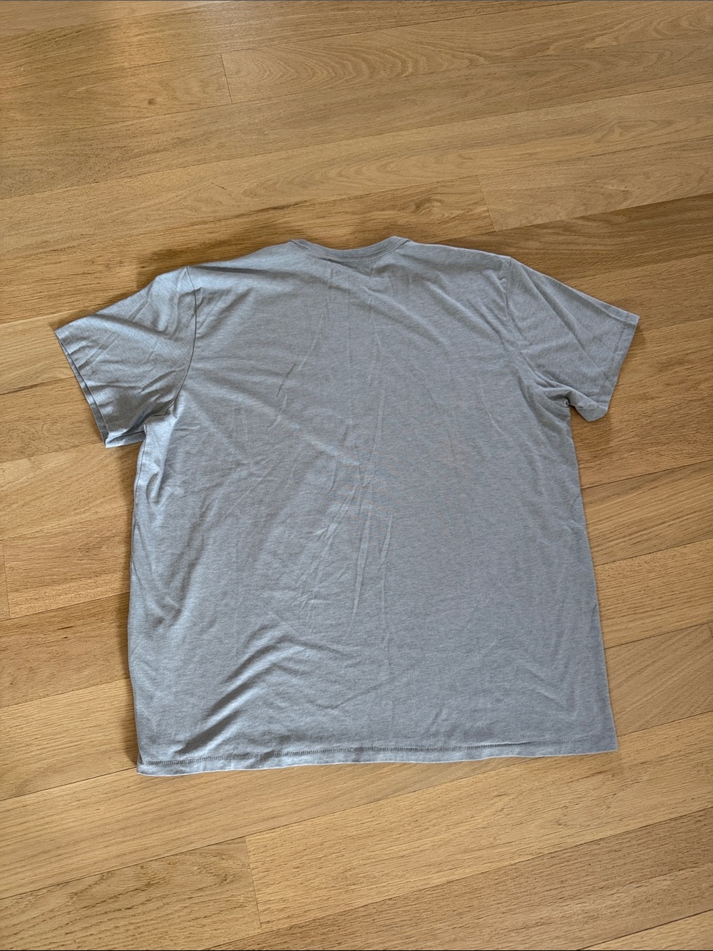 Men's Light Gray Short-Sleeve Crewneck T-Shirt Sz XL - Picture 11 of 11